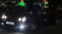 Mercedes-Benz E 280 1996 годаfor3 600 000 тг. в Тараз