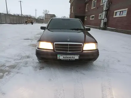 Mercedes-Benz C 180 1995 года за 2 800 000 тг. в Астана – фото 12