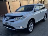 Toyota Highlander 2011 годаfor11 200 000 тг. в Шымкент