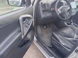 Toyota RAV4 2006 годаүшін5 700 000 тг. в Астана – фото 2