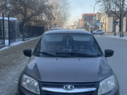 ВАЗ (Lada) Granta 2190 2015 года за 3 100 000 тг. в Семей – фото 3