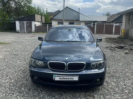 BMW 750 2006 годаүшін5 300 000 тг. в Алматы – фото 13