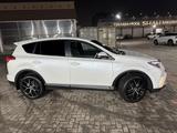 Toyota RAV4 2016 года за 11 600 000 тг. в Алматы – фото 4
