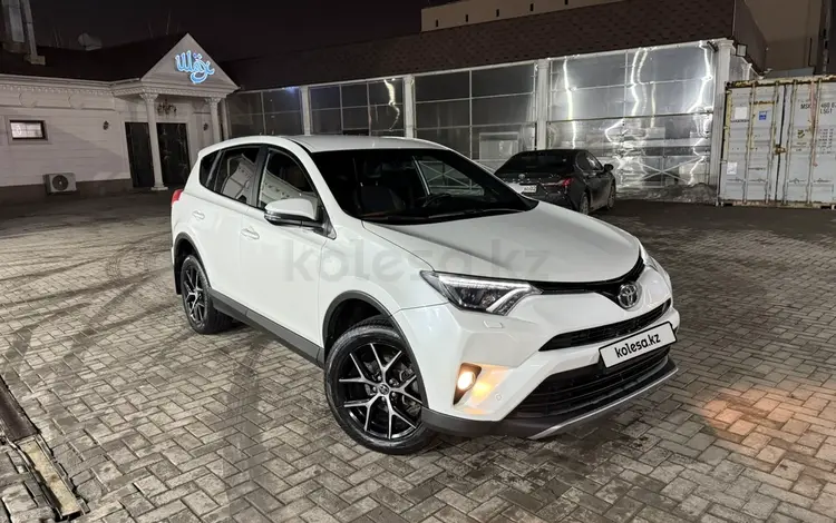 Toyota RAV4 2016 года за 11 600 000 тг. в Алматы