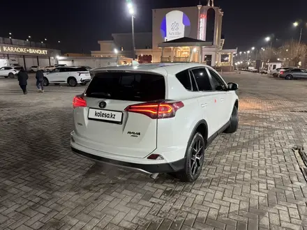 Toyota RAV4 2016 года за 11 600 000 тг. в Алматы – фото 5