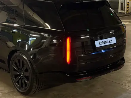 Land Rover Range Rover 2023 года за 90 000 000 тг. в Алматы – фото 11