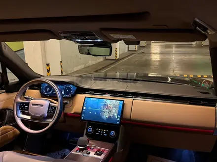Land Rover Range Rover 2023 года за 90 000 000 тг. в Алматы – фото 16
