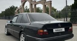 Mercedes-Benz E 230 1991 годаүшін700 000 тг. в Алматы – фото 4