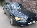 Toyota Camry 1998 годаfor2 850 000 тг. в Алматы – фото 2