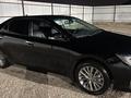 Toyota Camry 2018 годаүшін12 000 000 тг. в Актобе – фото 2
