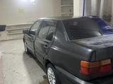 Volkswagen Vento 1993 года за 1 050 000 тг. в Караганда – фото 5