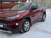 Toyota RAV4 2020 годаүшін13 300 000 тг. в Актобе