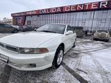 Mitsubishi Galant 2001 годаfor2 700 000 тг. в Актобе – фото 2