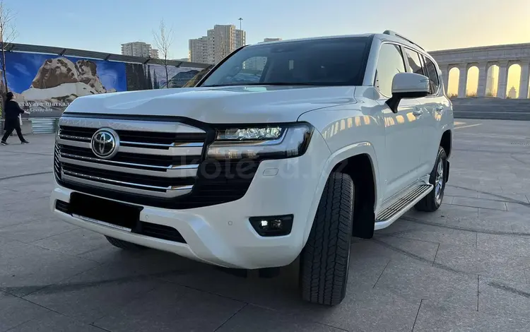 Toyota Land Cruiser 2022 годаүшін48 000 000 тг. в Астана