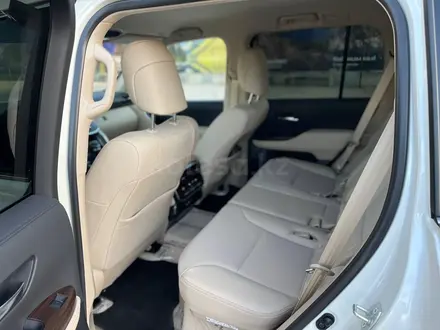 Toyota Land Cruiser 2022 года за 48 000 000 тг. в Астана – фото 9