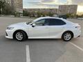 Toyota Camry 2020 года за 12 200 000 тг. в Семей – фото 2