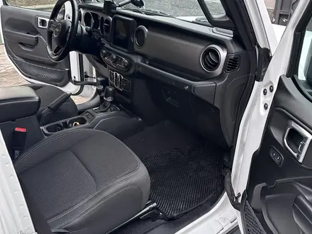 Jeep Wrangler 2020 года за 19 200 000 тг. в Алматы – фото 15