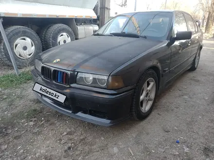 BMW 325 1994 года за 2 200 000 тг. в Алматы – фото 7