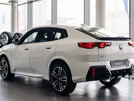 BMW X2 XDrive 20i 2026 года за 38 477 406 тг. в Астана – фото 4