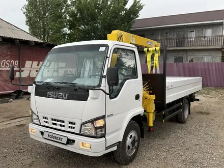 Isuzu 2012 года за 11 000 000 тг. в Алматы