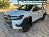 Toyota Hilux 2026 годаүшін33 700 000 тг. в Актау