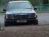 Mercedes-Benz E 200 1990 года за 1 200 000 тг. в Алматы