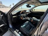 Lexus ES 300h 2013 годаүшін7 900 000 тг. в Актау – фото 4
