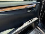 Lexus ES 300h 2013 годаүшін7 900 000 тг. в Актау – фото 5