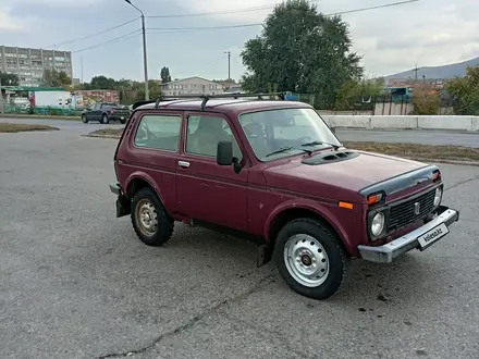 ВАЗ (Lada) Lada 2121 2002 года за 1 300 000 тг. в Усть-Каменогорск – фото 9