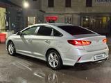 Hyundai Sonata 2021 года за 7 700 000 тг. в Шымкент – фото 3