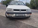 Volkswagen Golf 1993 годаfor1 400 000 тг. в Тараз