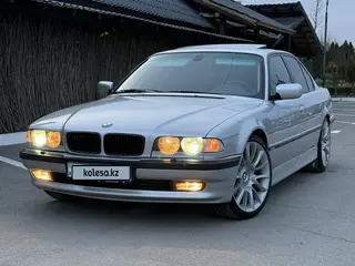 BMW 735