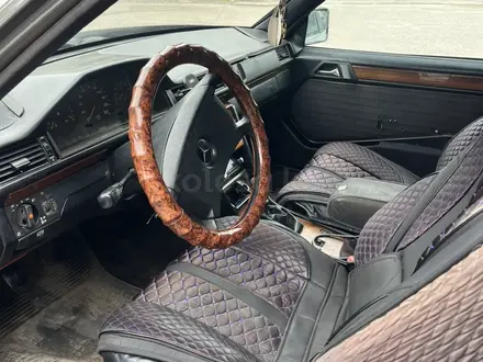 Mercedes-Benz E 230 1990 года за 800 000 тг. в Алматы – фото 4