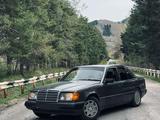 Mercedes-Benz E 230 1990 года за 800 000 тг. в Алматы