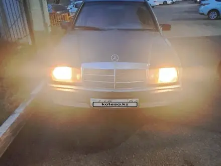 Mercedes-Benz 190 1991 года за 900 000 тг. в Астана