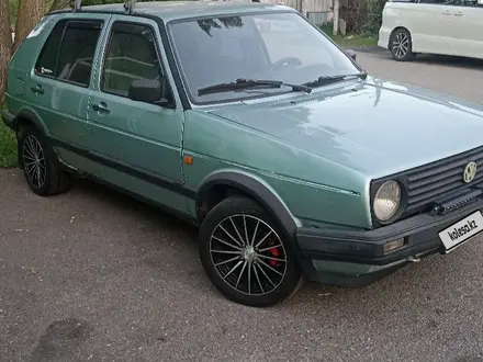 Volkswagen Golf 1991 года за 800 000 тг. в Алматы