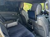 Toyota Land Cruiser 2023 года за 56 000 000 тг. в Шымкент – фото 5