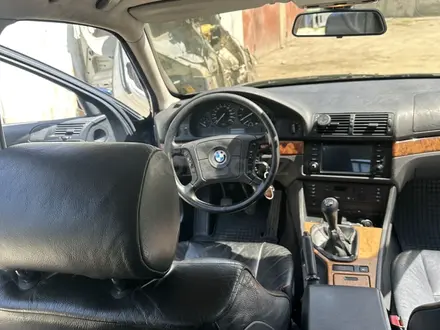 BMW 528 1997 года за 4 500 000 тг. в Алматы – фото 16