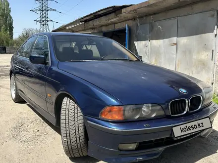 BMW 528 1997 года за 4 500 000 тг. в Алматы – фото 6