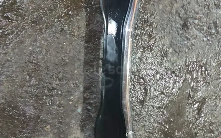 Заглушка вместо решетки радиатора в оригинале бу за 25 000 тг. в Алматы