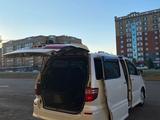 Toyota Alphard 2007 года за 3 800 000 тг. в Актобе – фото 4