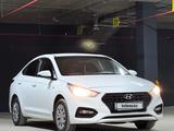 Hyundai Accent 2019 года за 6 300 000 тг. в Караганда – фото 2