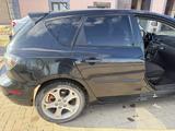 Mazda 3 2003 года за 2 100 000 тг. в Уральск – фото 4