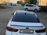 Kia Optima 2018 года за 8 000 000 тг. в Щучинск – фото 2