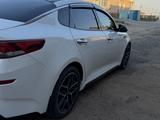 Kia Optima 2018 года за 8 000 000 тг. в Щучинск – фото 3