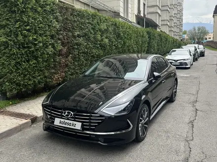 Hyundai Sonata 2021 года за 12 500 000 тг. в Алматы