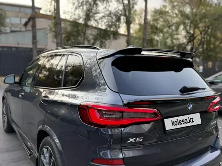 BMW X5 2019 года за 27 500 000 тг. в Алматы – фото 11