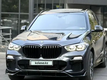 BMW X5 2019 года за 27 500 000 тг. в Алматы – фото 13