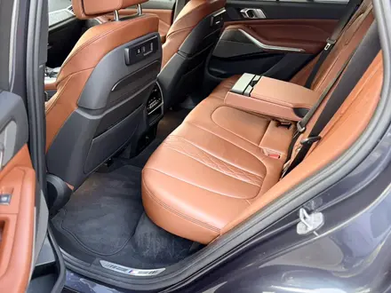 BMW X5 2019 года за 27 500 000 тг. в Алматы – фото 20