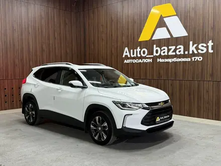 Chevrolet Tracker 2021 года за 5 900 000 тг. в Костанай – фото 2